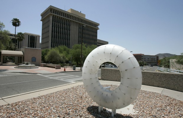 Tucson Oddity: Lighted 'Desert O' downtown provides new angle on round